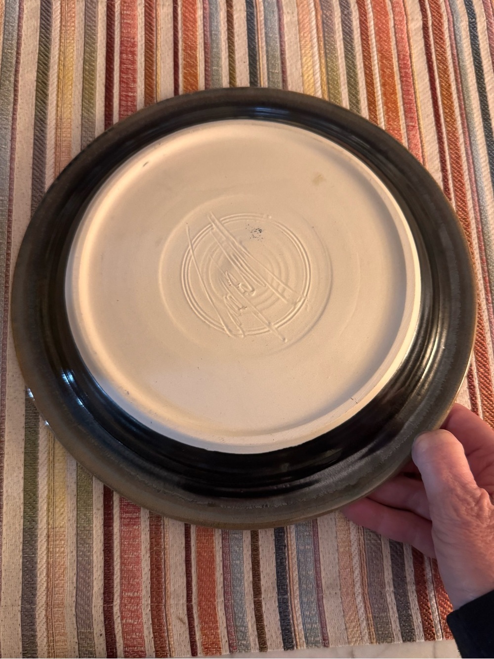 Annapolis pottery heavy handmade plate, like new - Picture 2 of 2